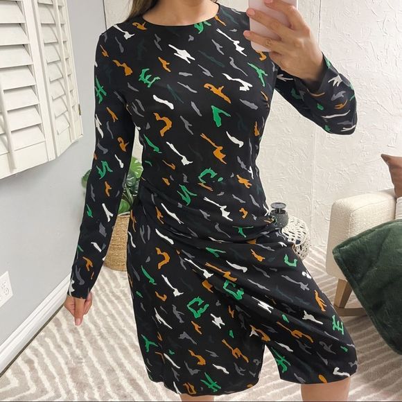 Givenchy Womens Size 4 US Dress 100% Silk Midi Wrap Printed Pattern Long Sleeve - Picture 2 of 14